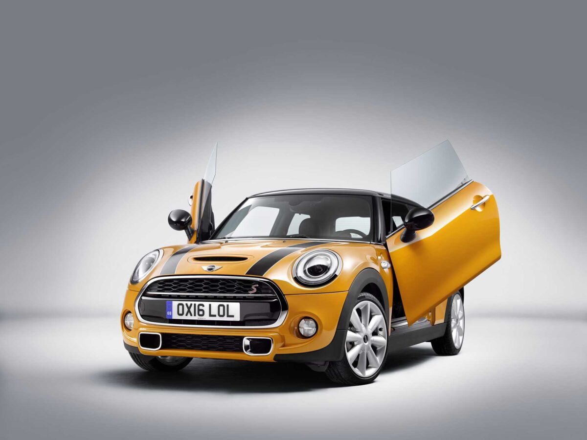 ДВЕРИ ГИЛЬОТИННОГО ТИПА ПОЯВЯТСЯ У MINI