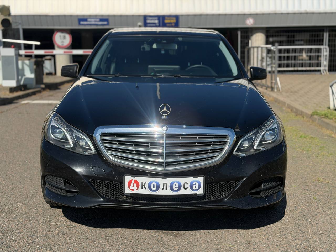 Mercedes-Benz E-Класс