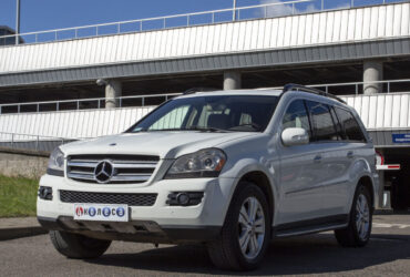 Mercedes-Benz GL320