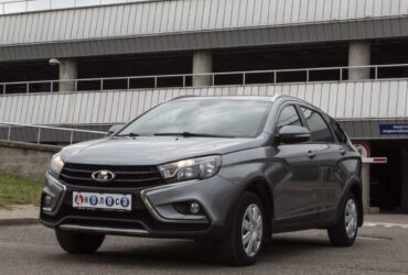 Lada Vesta