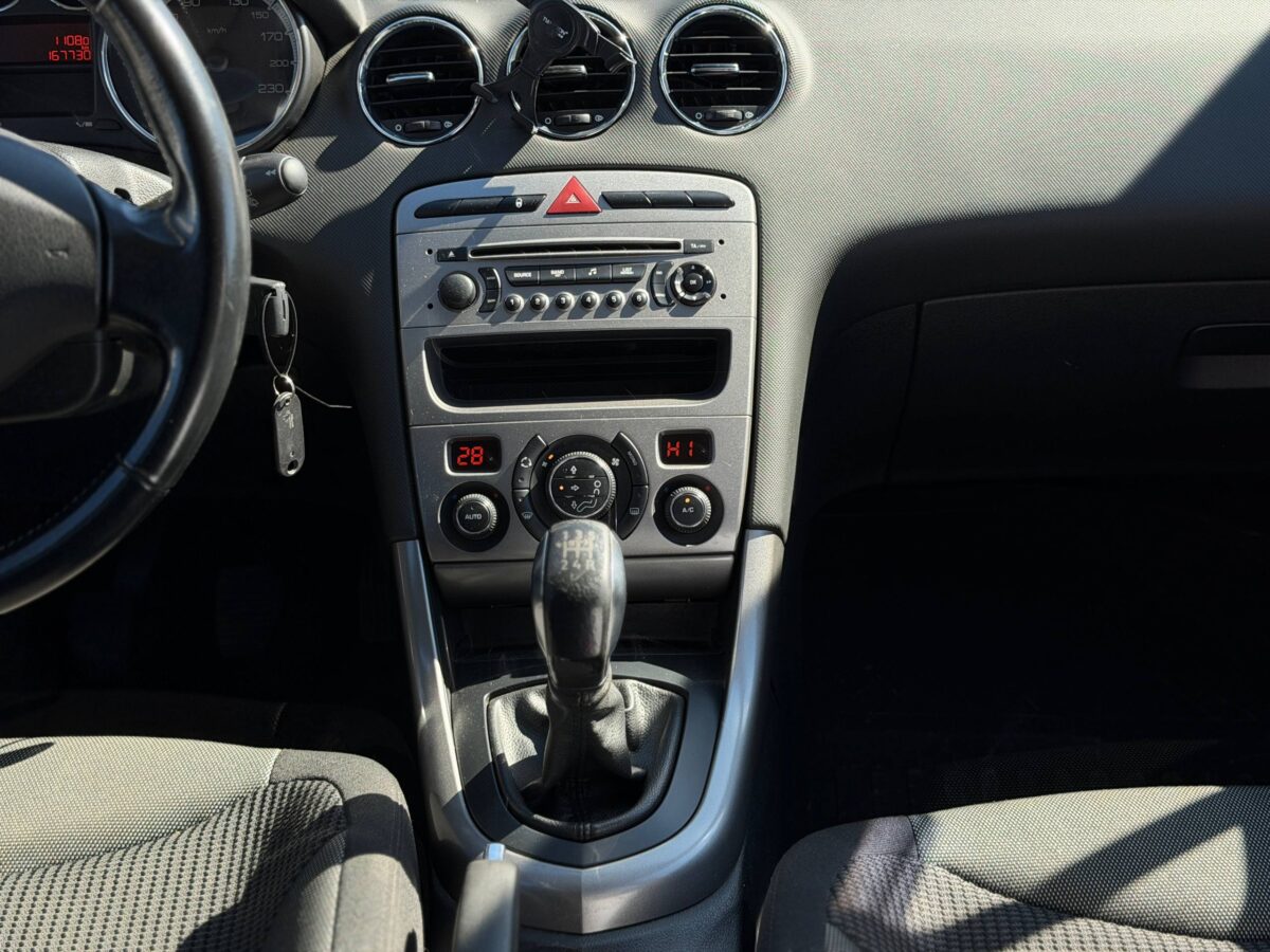 Peugeot 308 $photo_id
