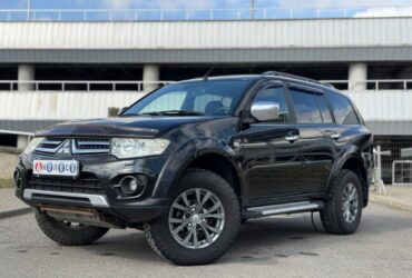 Mitsubishi Pajero Sport