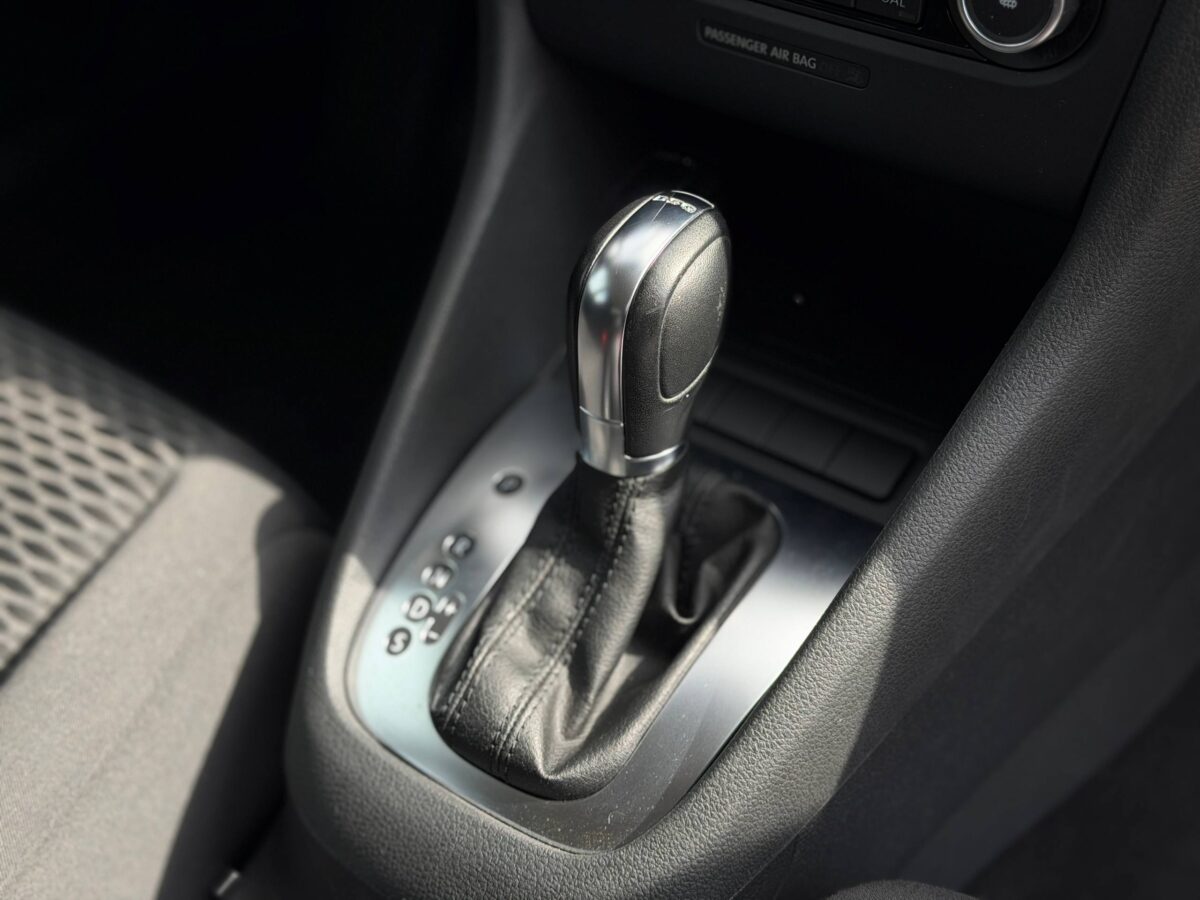 Volkswagen GolF $photo_id