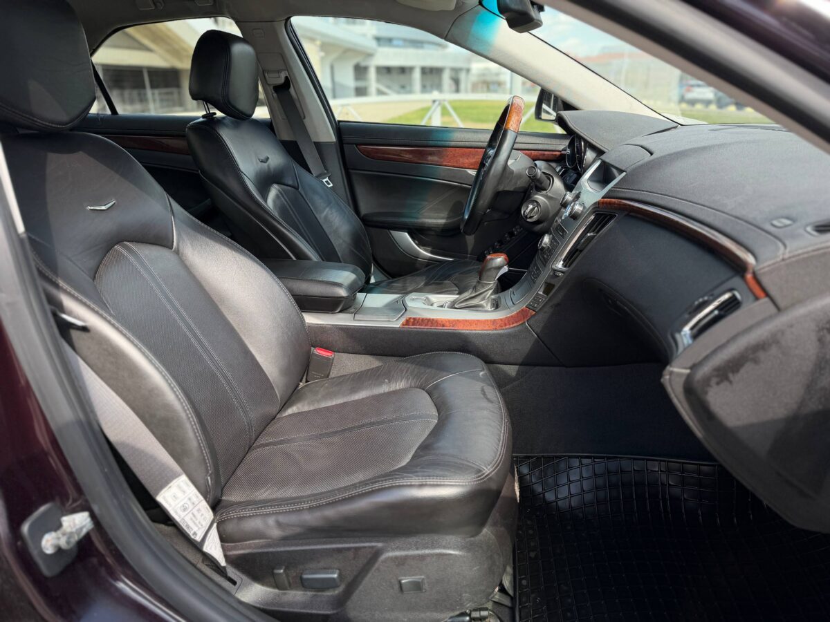 Cadillac CTS $photo_id