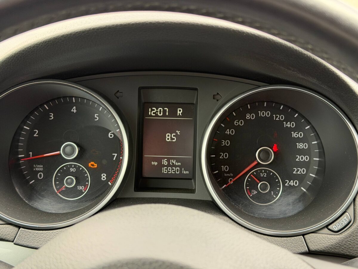 Volkswagen GolF $photo_id