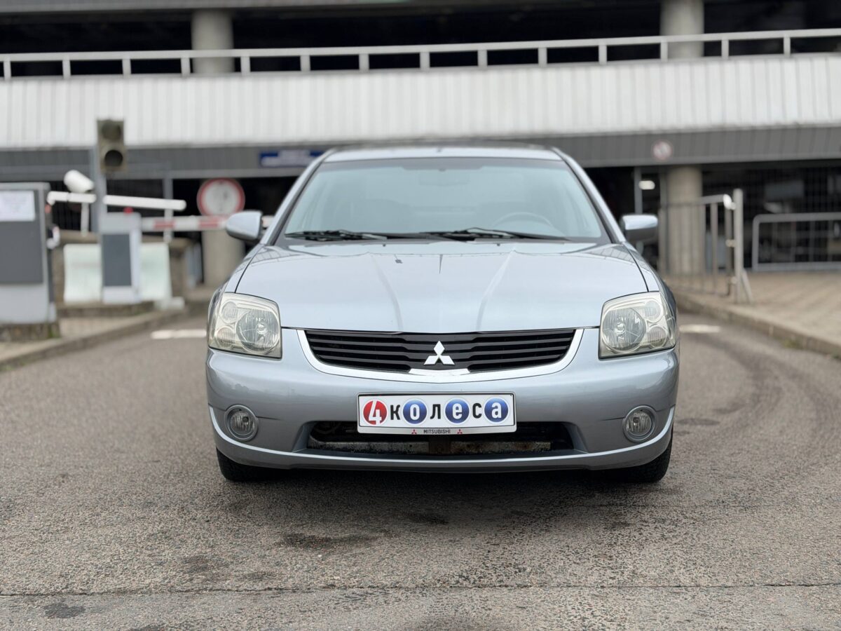 Mitsubishi Galant $photo_id