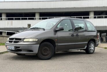Chrysler Voyager