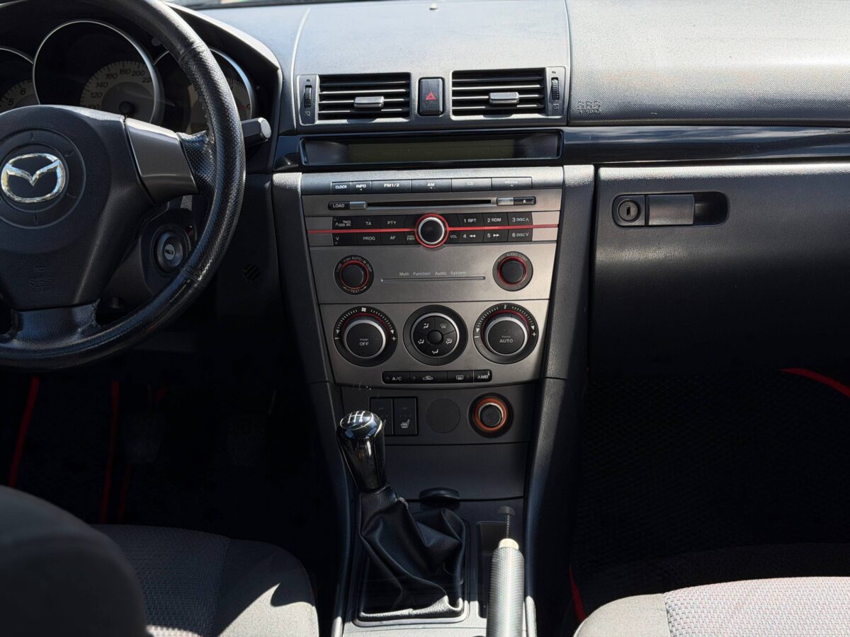 Mazda 3