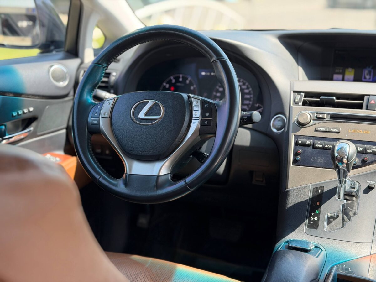 Lexus RX $photo_id