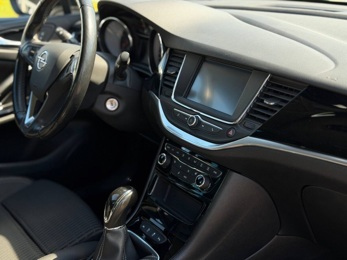 Opel Astra $photo_id