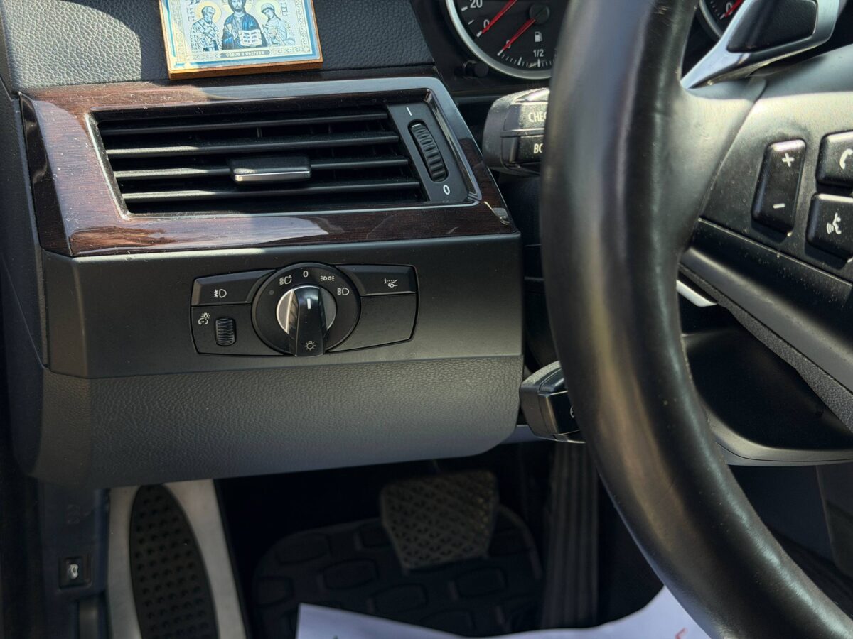 BMW 525 i