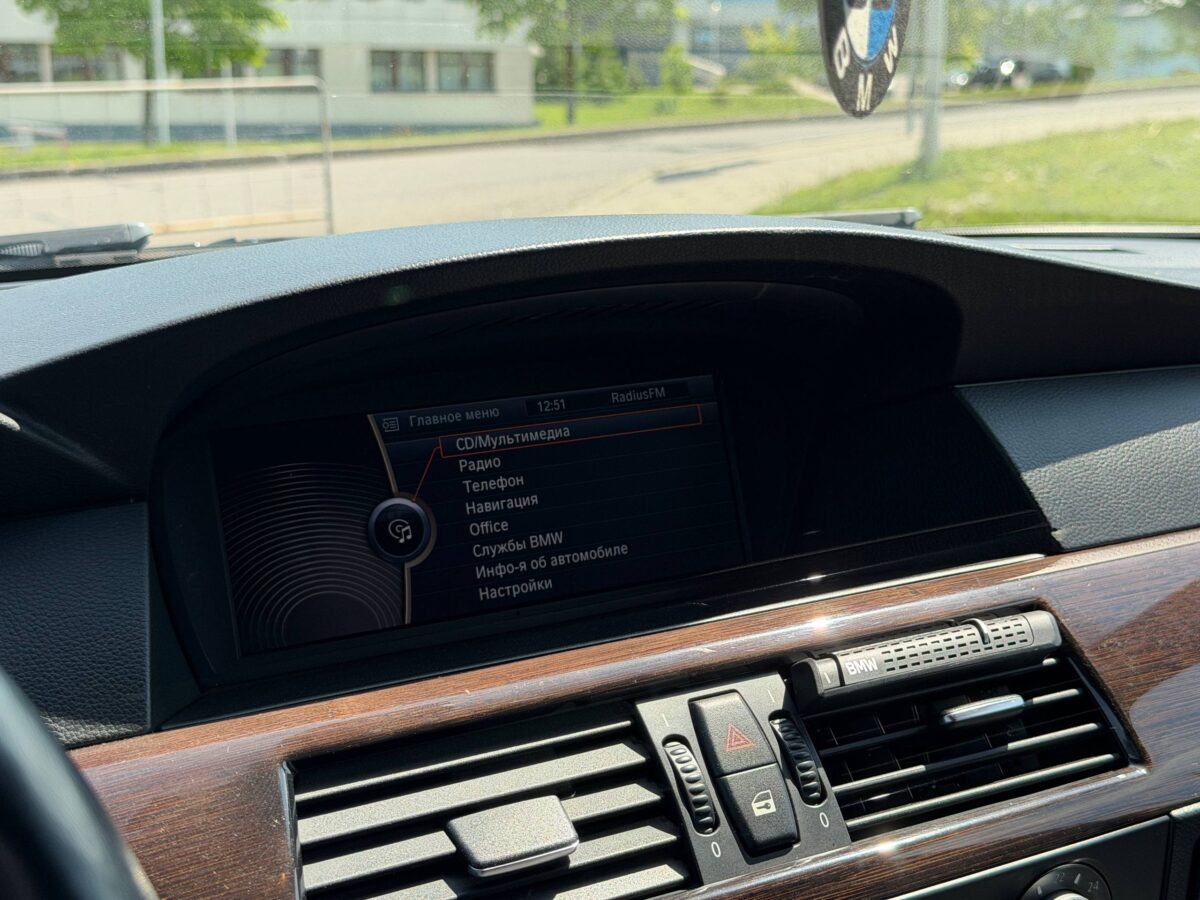 BMW 525 i