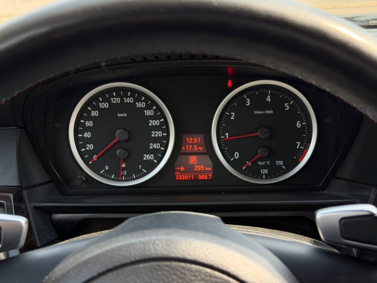 BMW 525 i