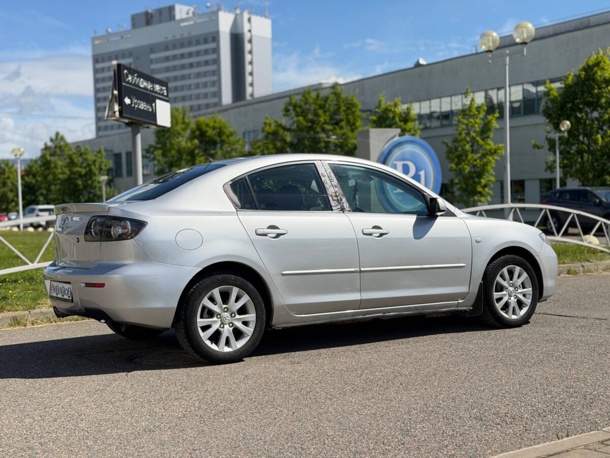 Mazda 3
