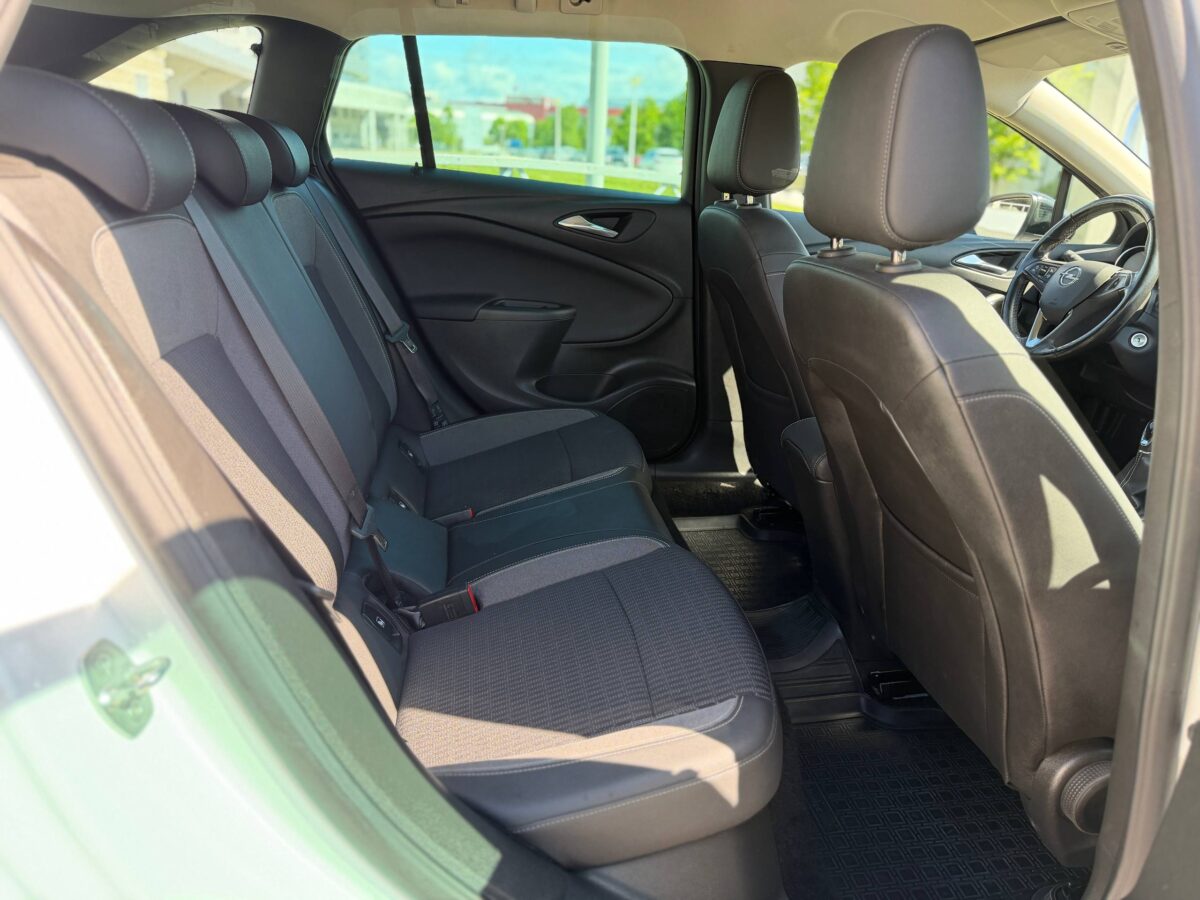 Opel Astra $photo_id