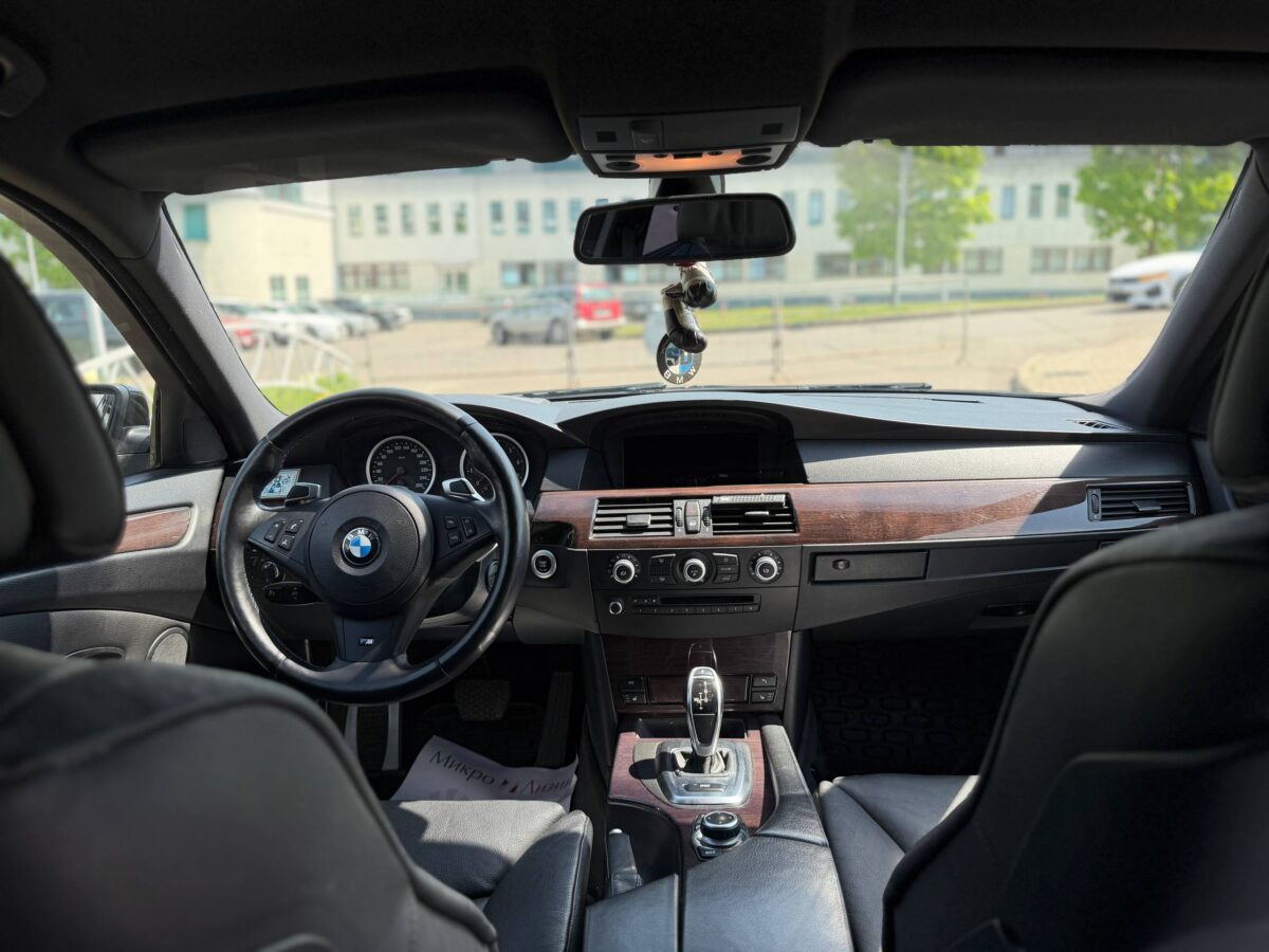 BMW 525 i