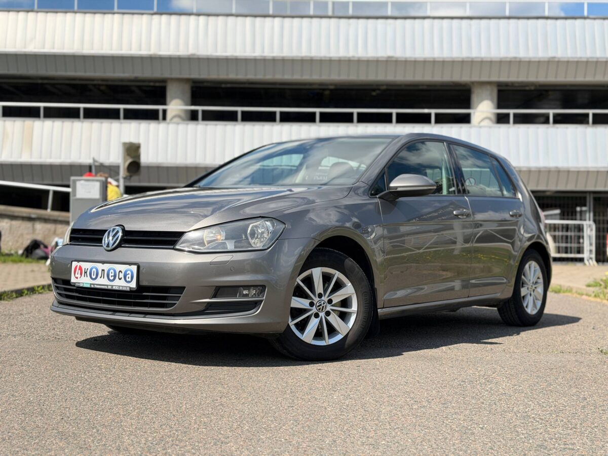 Volkswagen Golf $photo_id