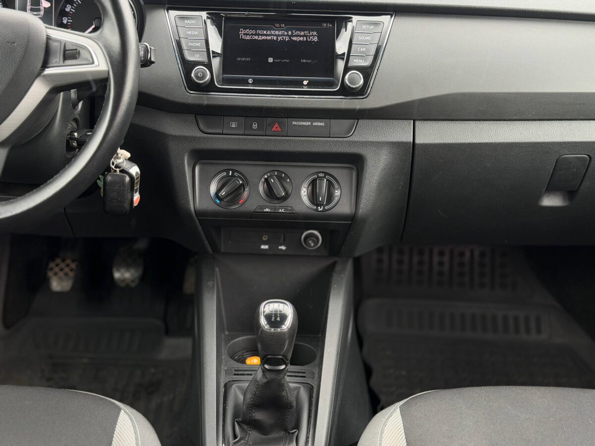 Skoda Fabia $photo_id