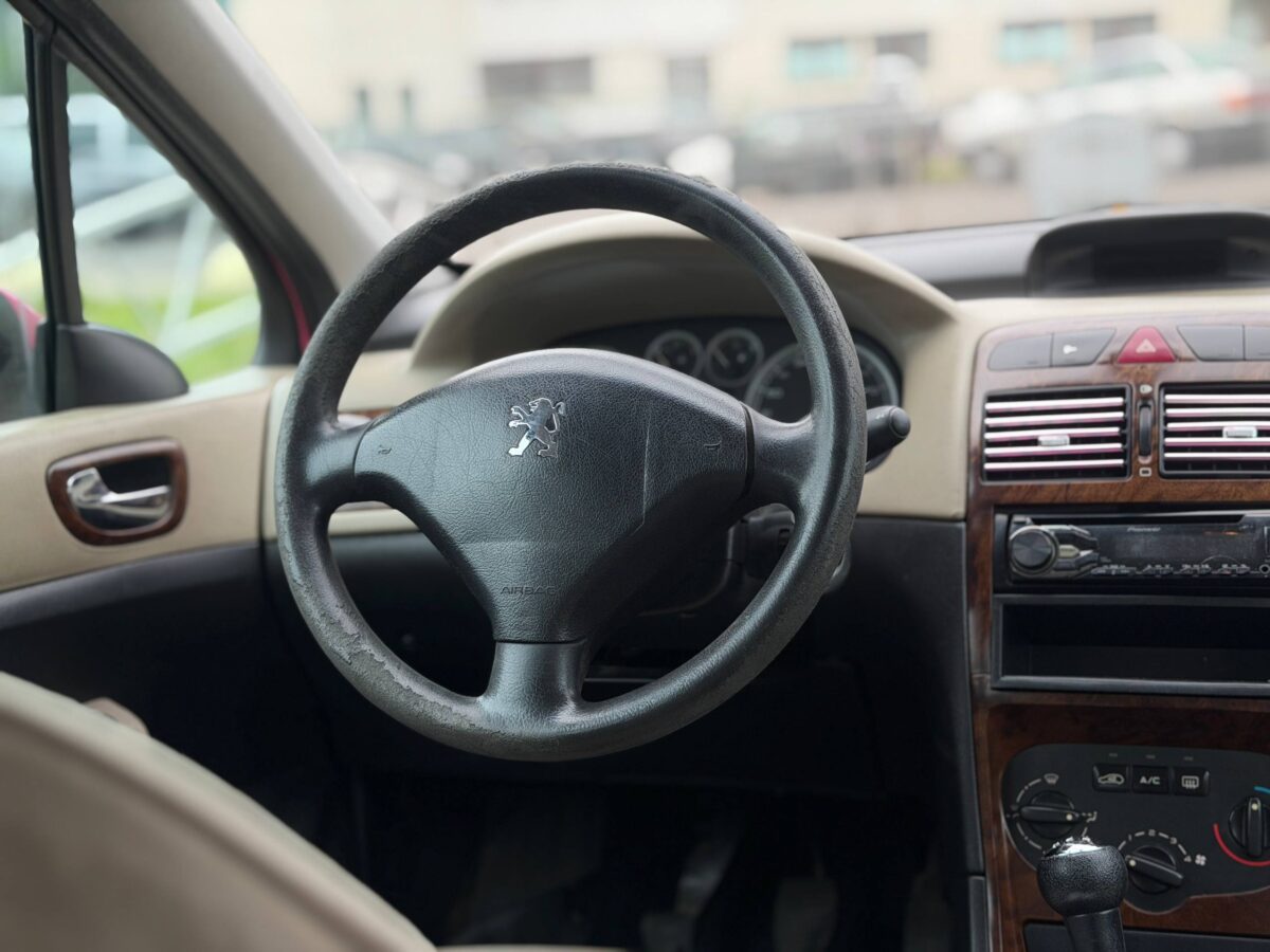 Peugeot 307