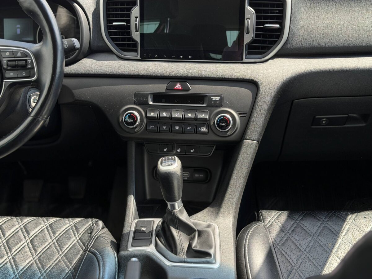 Kia Sportage $photo_id
