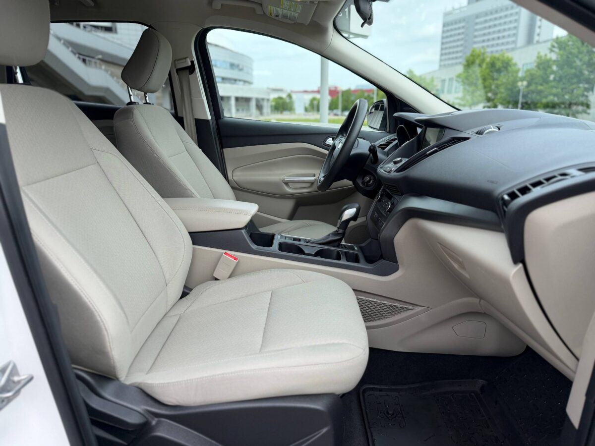 Ford Escape $photo_id