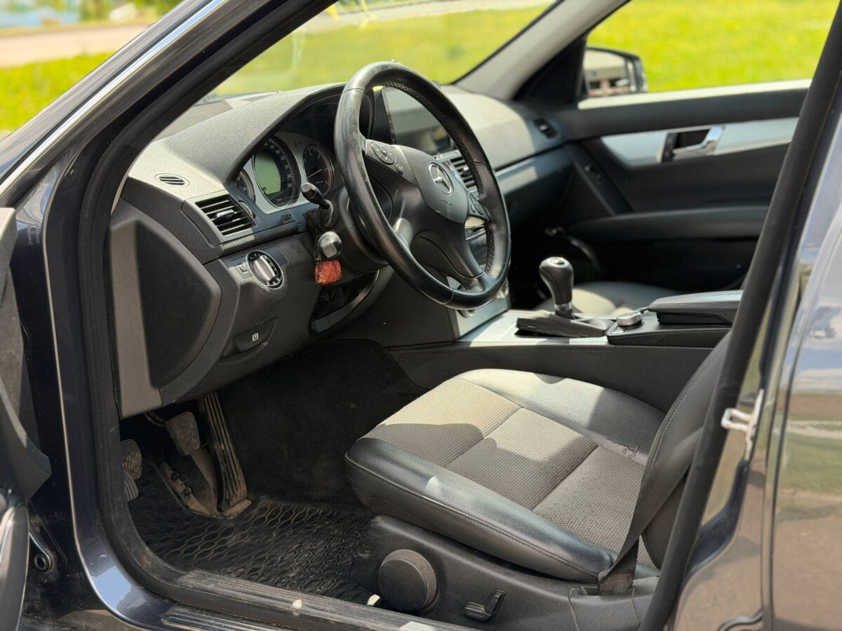 Mercedes-Benz C-Класс $photo_id