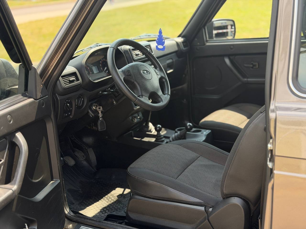 LADA NIVA LEGEND $photo_id