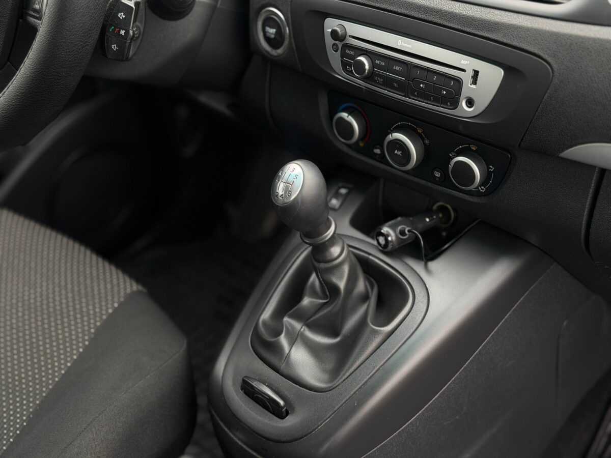 Renault Scenic $photo_id