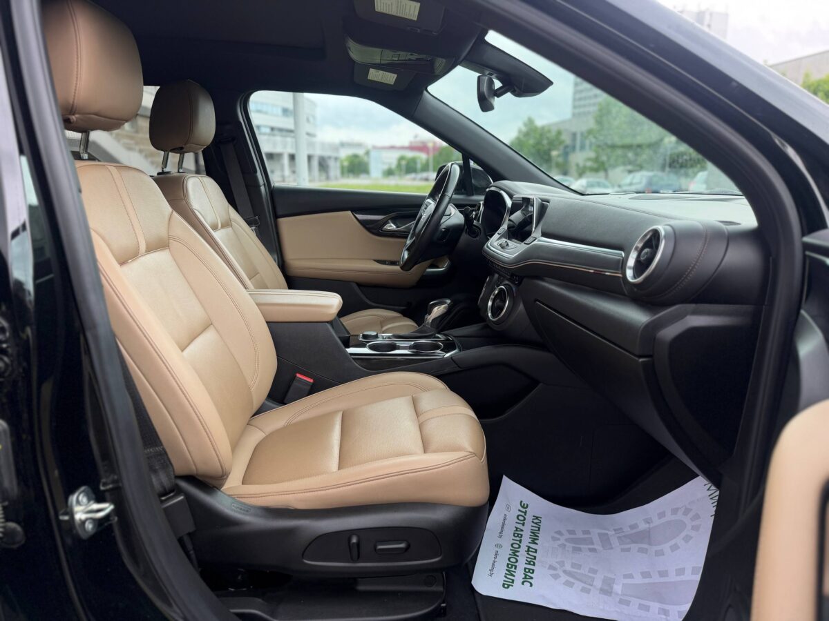 Chevrolet Blazer $photo_id
