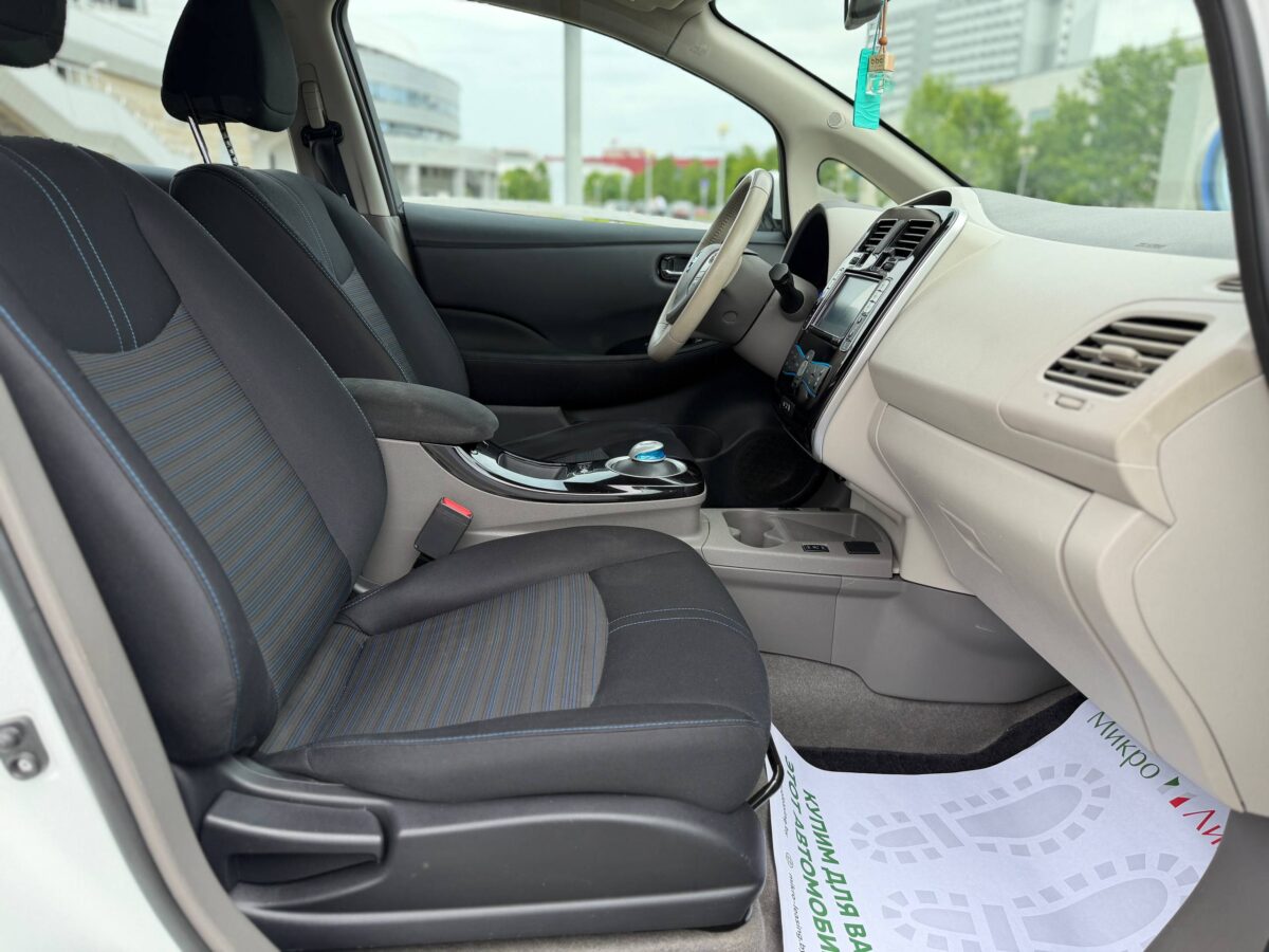 Nissan Leaf $photo_id