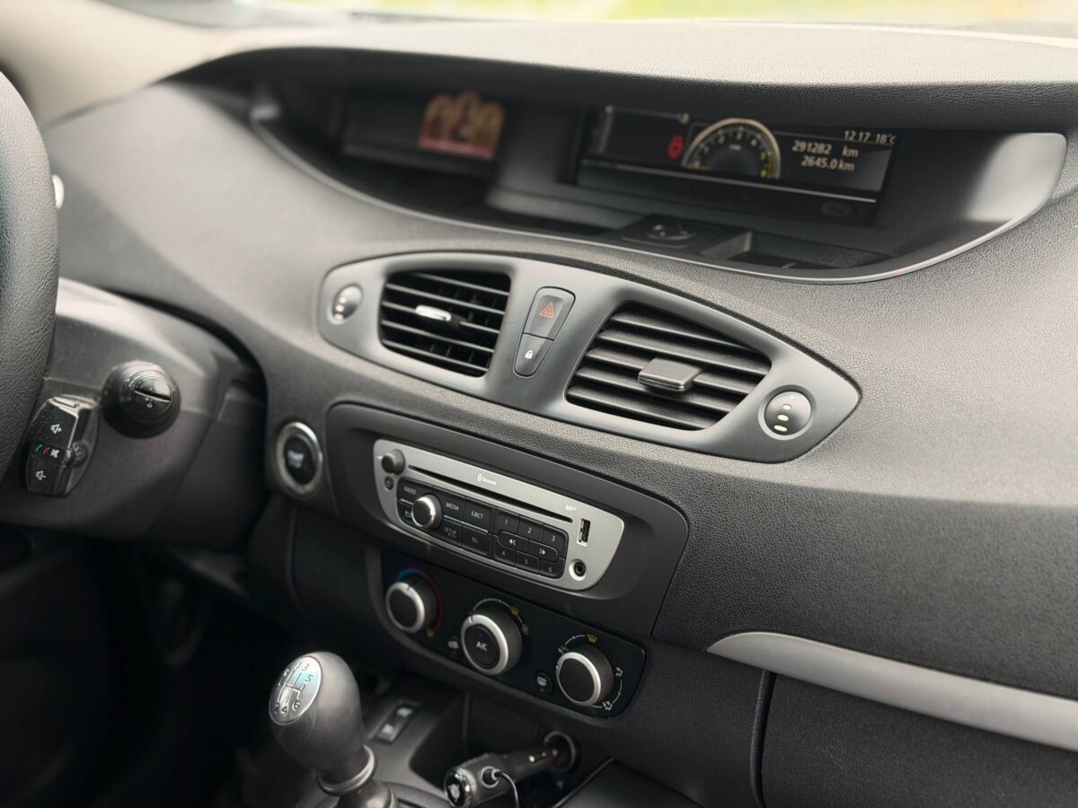 Renault Scenic $photo_id