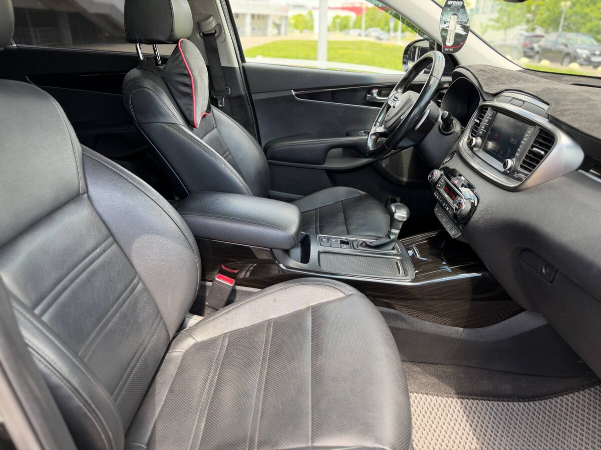 Kia Sorento $photo_id