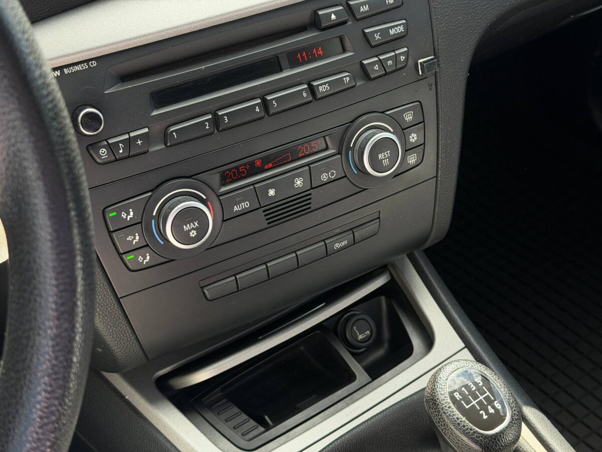 BMW 116 i $photo_id
