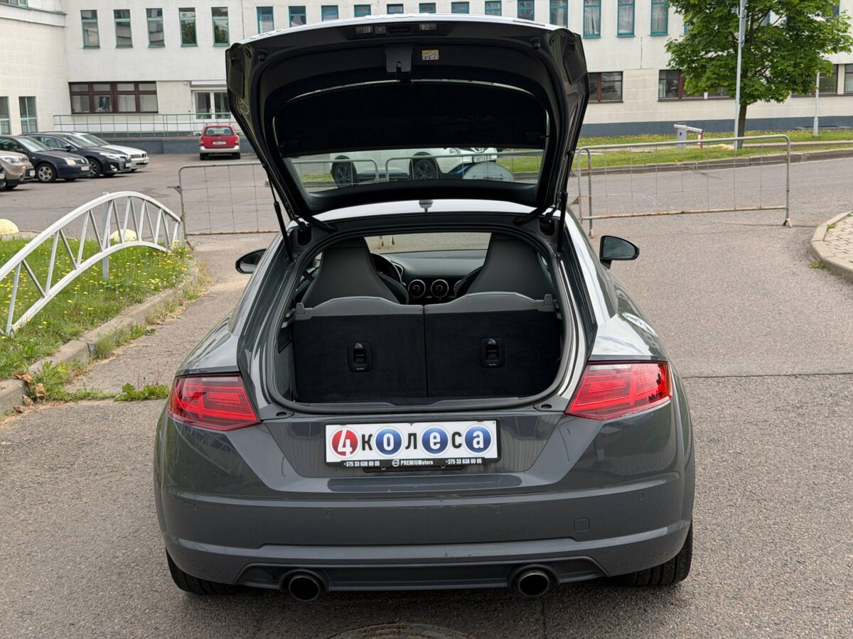 Audi TT $photo_id