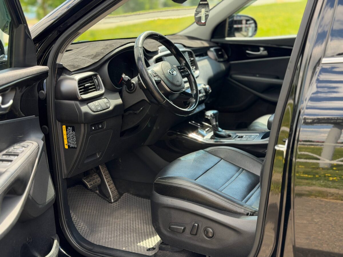 Kia Sorento $photo_id