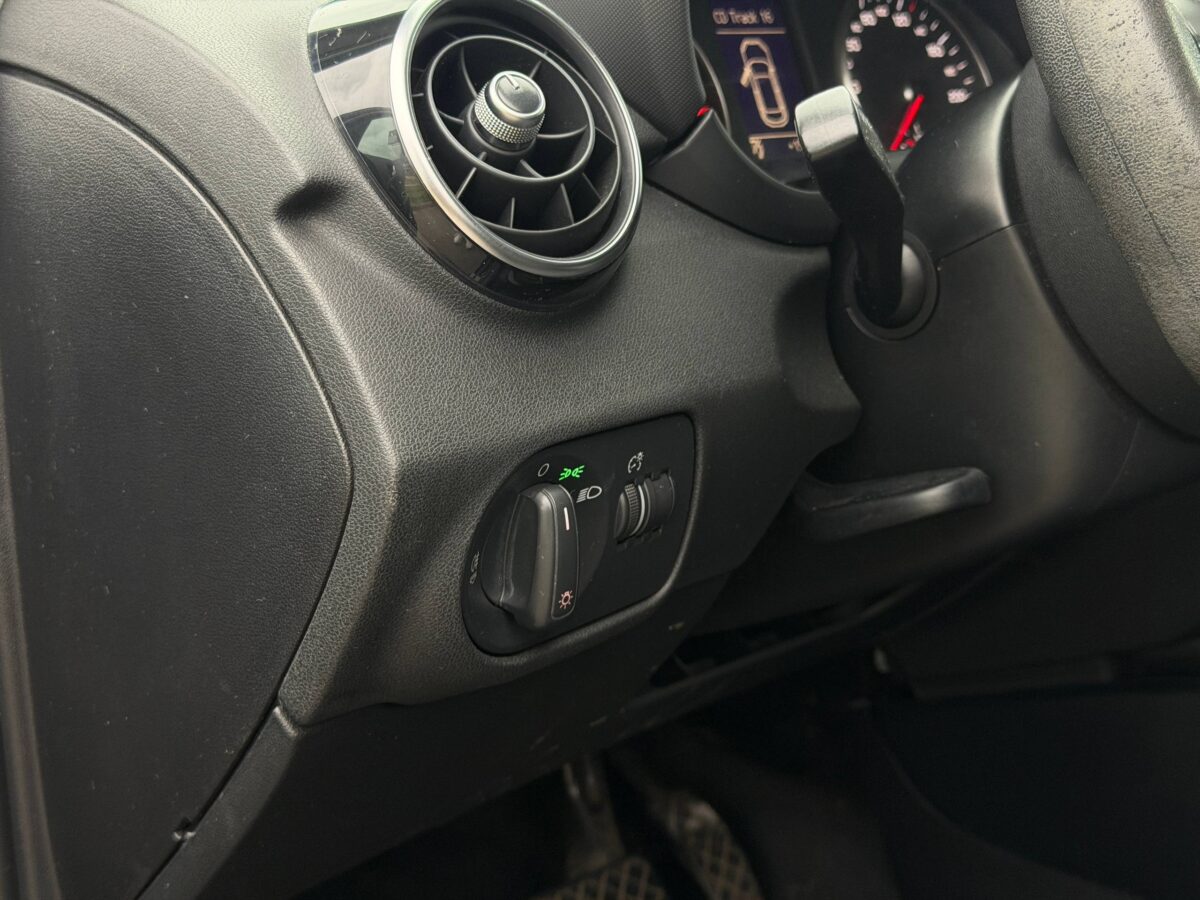 Audi A1 SPORTBACK $photo_id