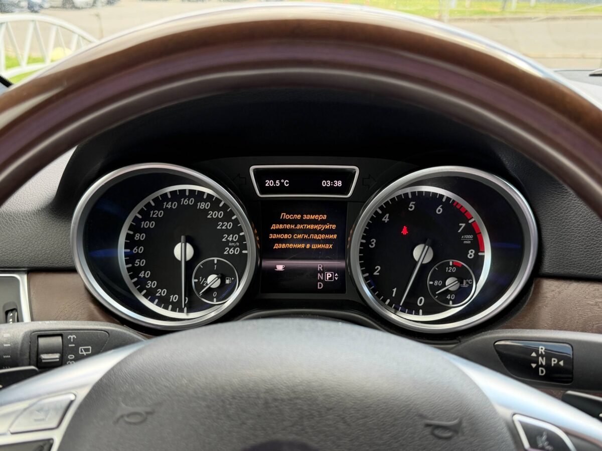 Mercedes-Benz M-Класс $photo_id