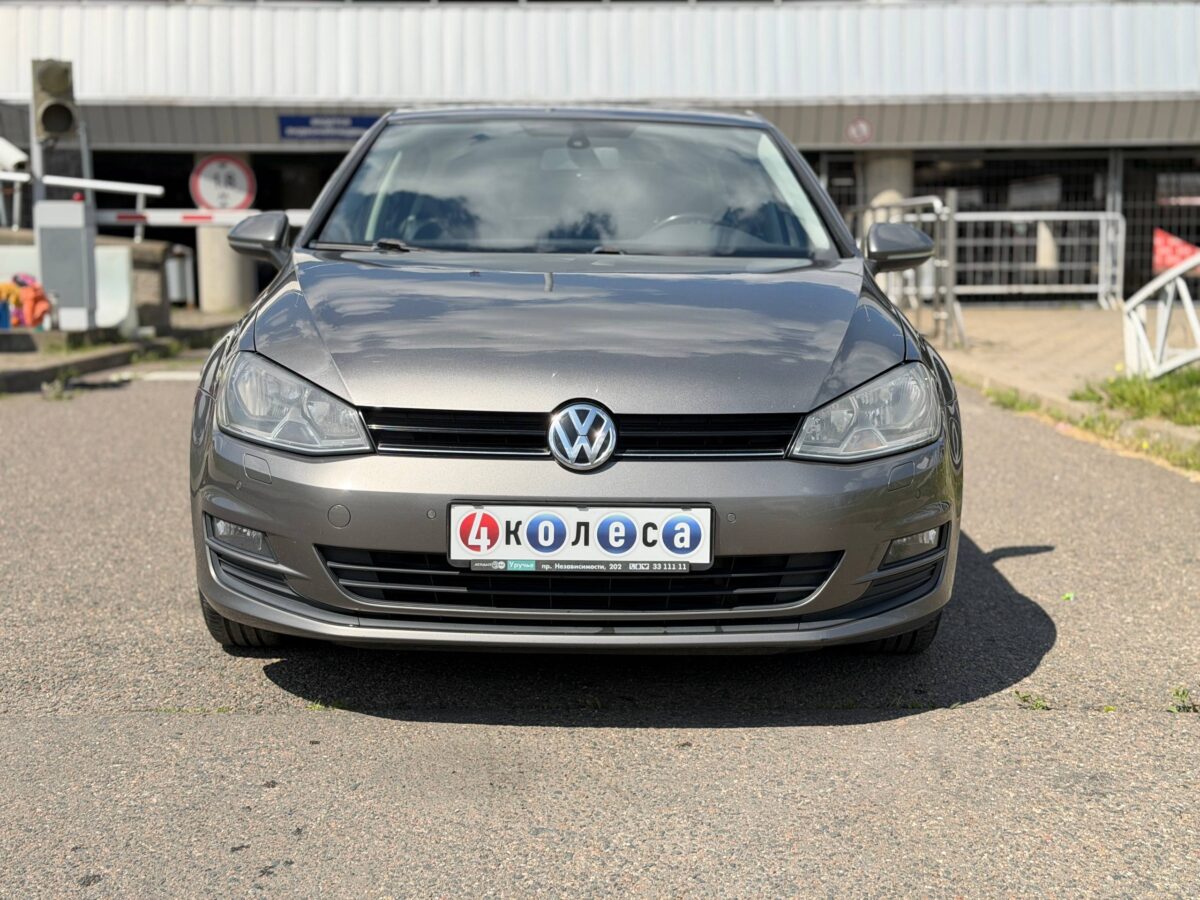 Volkswagen Golf $photo_id
