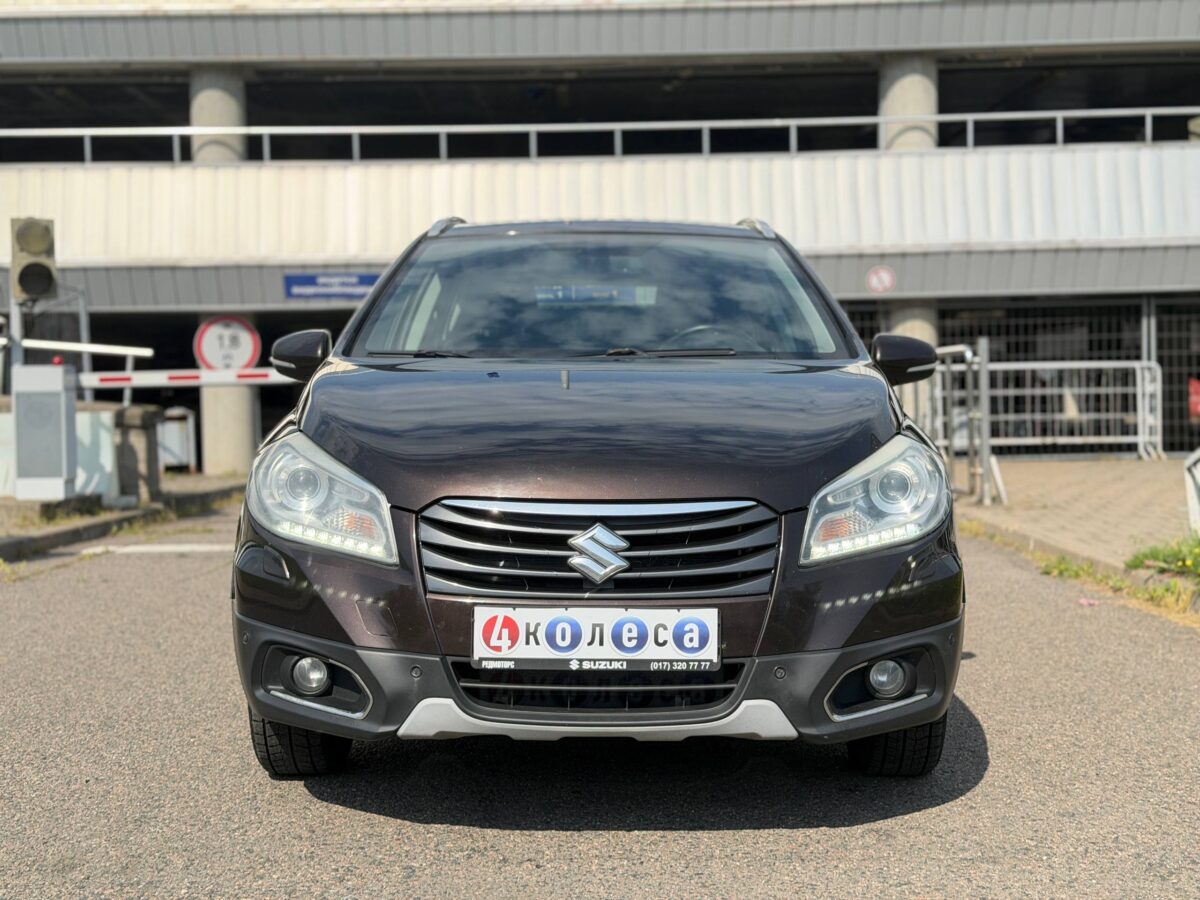 Suzuki SX4 $photo_id
