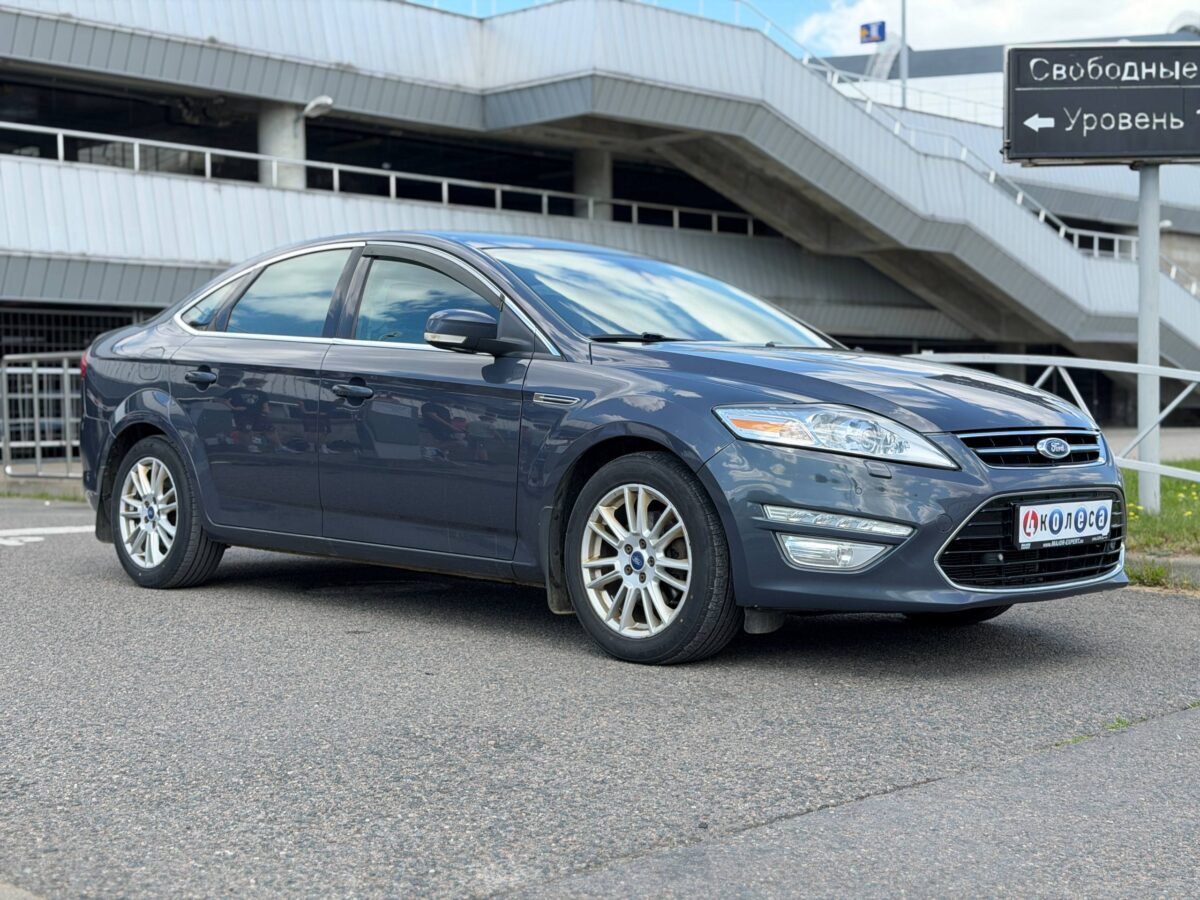 Ford Mondeo $photo_id