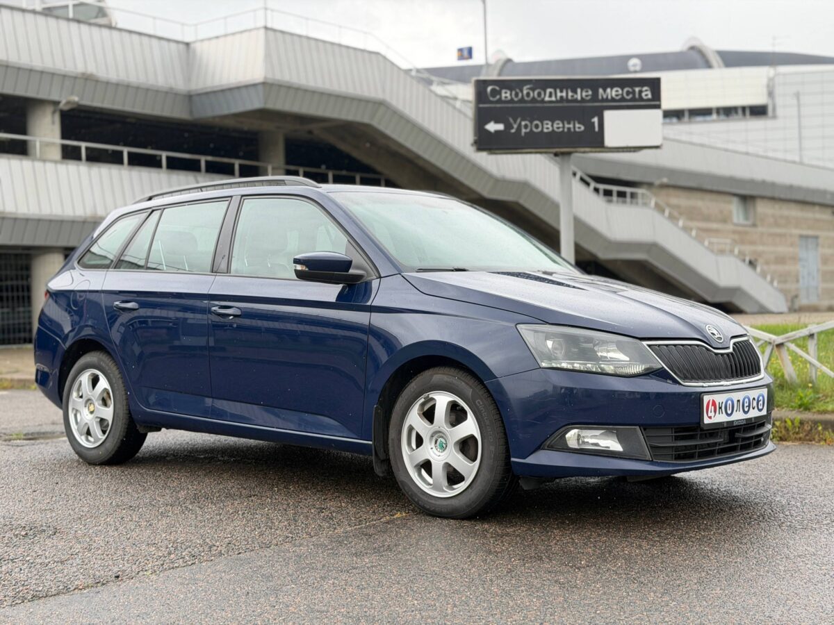 Skoda Fabia $photo_id