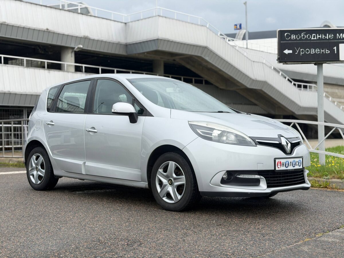 Renault Scenic $photo_id