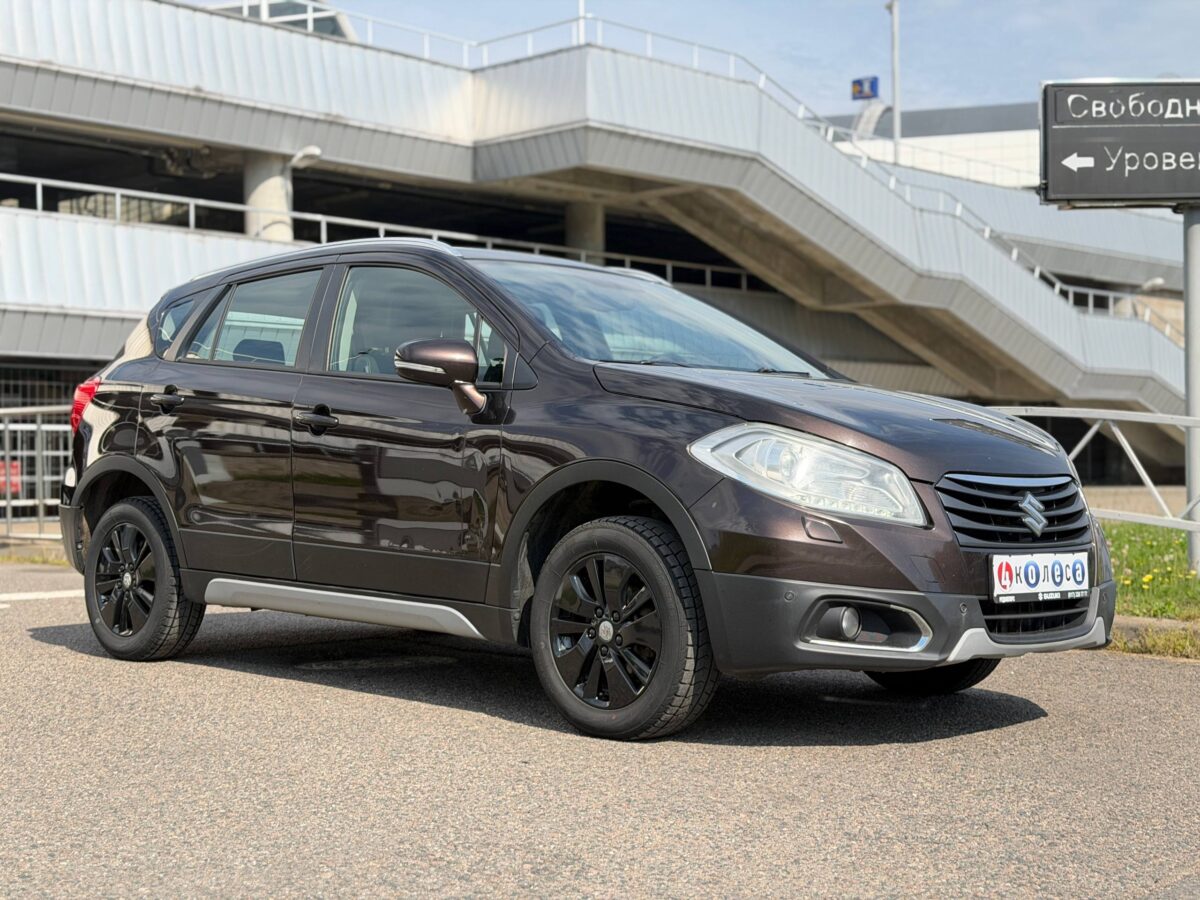 Suzuki SX4 $photo_id