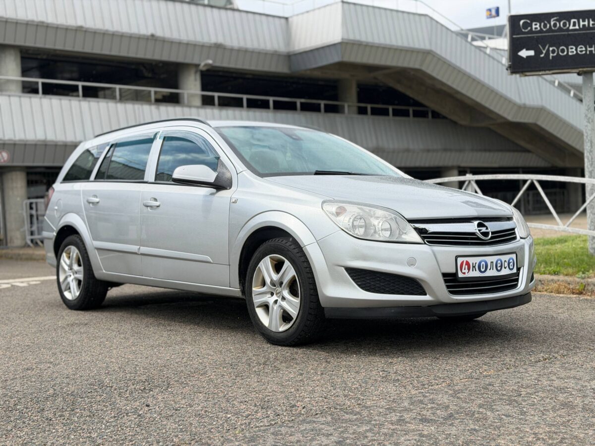 Opel Astra $photo_id