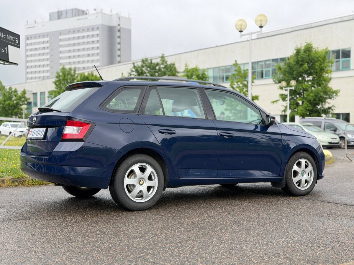 Skoda Fabia $photo_id
