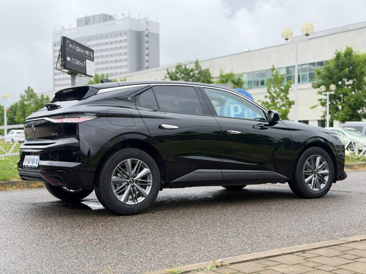DS 4 $photo_id