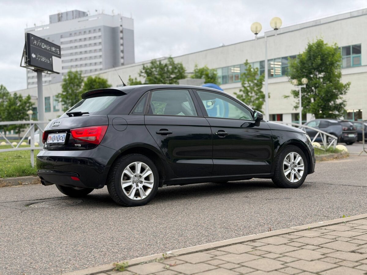 Audi A1 SPORTBACK $photo_id