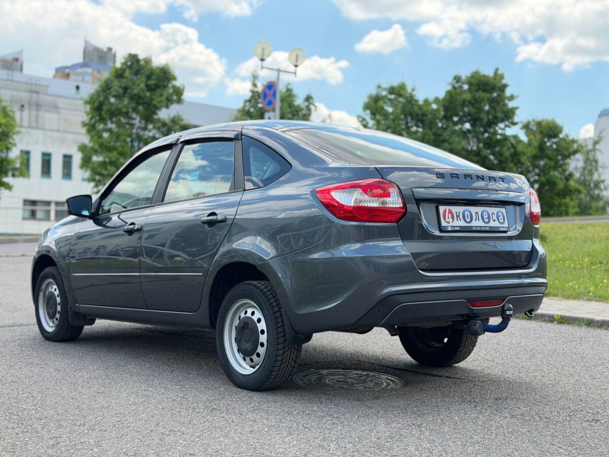 Lada Granta $photo_id