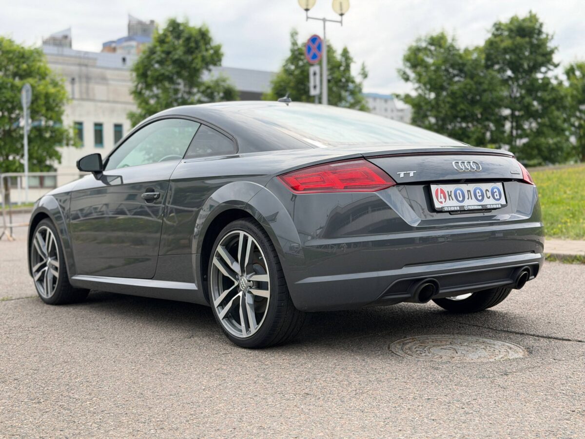 Audi TT $photo_id