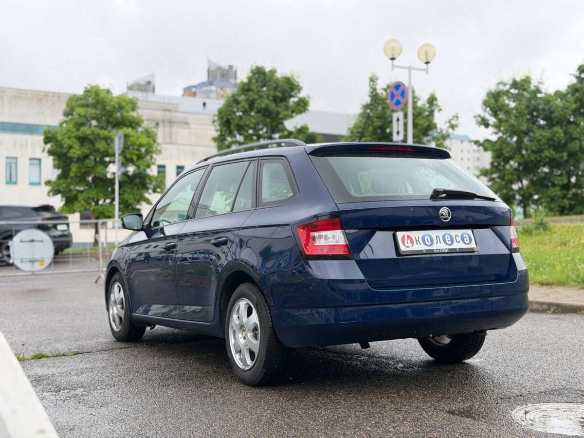 Skoda Fabia $photo_id